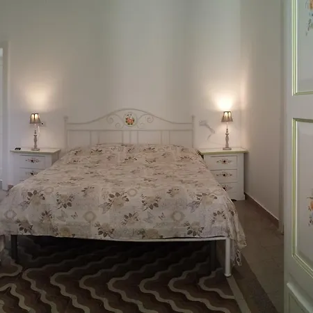Affittacamere La Casa Di Federico Aquara